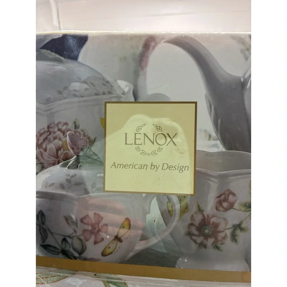 Lenox Butterfly Meadow Oblong Tablecloth 52x70 Floral Butterflies Machine Wash